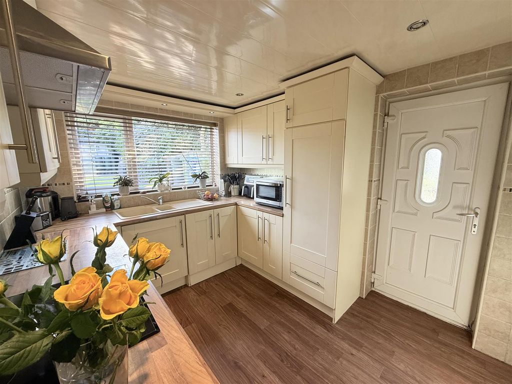 Property photo 2 of 17 Fullsizerender.Jpeg