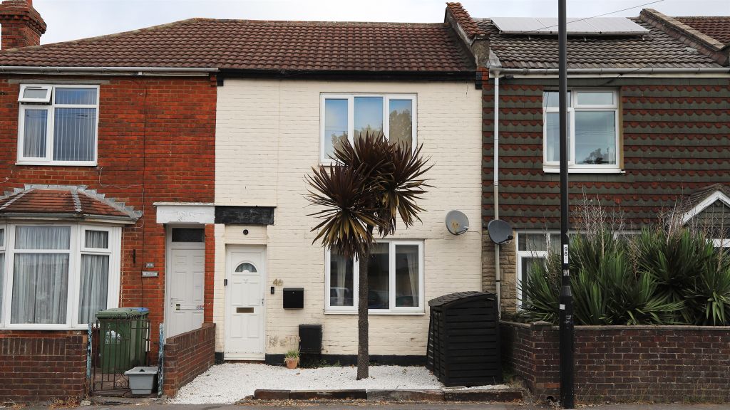 Property photo 1 of 10