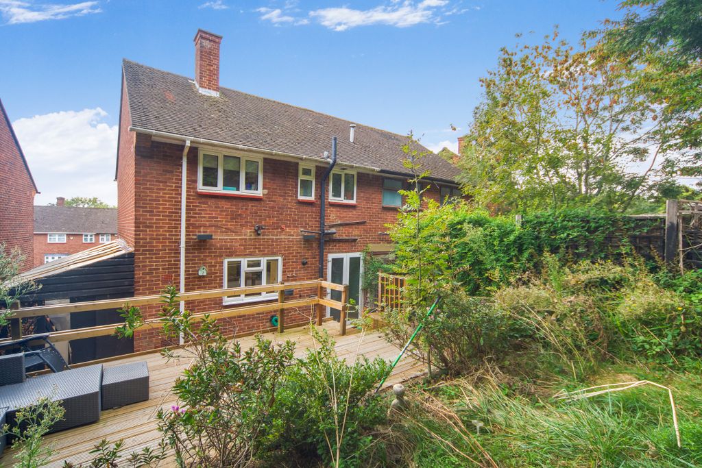 Property photo 2 of 28 Rear Garden