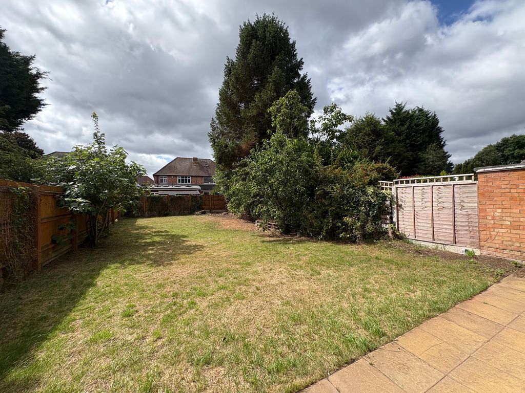 Property photo 2 of 13 Image