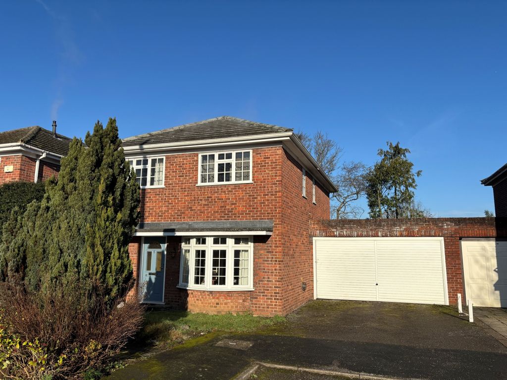 Property photo 1 of 9 Front