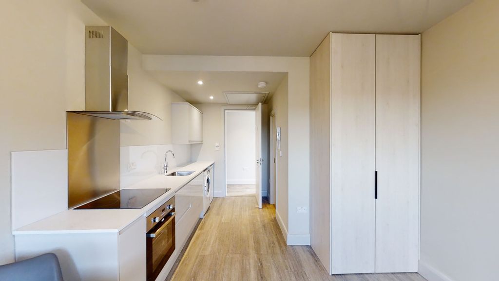 Property photo 3 of 5 Photo