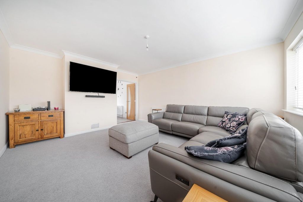 Property photo 3 of 17 1261041 (2).Jpg