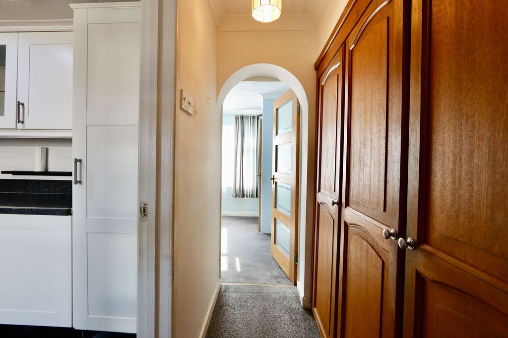 Additional image 10 of 4 bed semi-detached house for saleHighfield Crescent, Pontllanfraith NP12