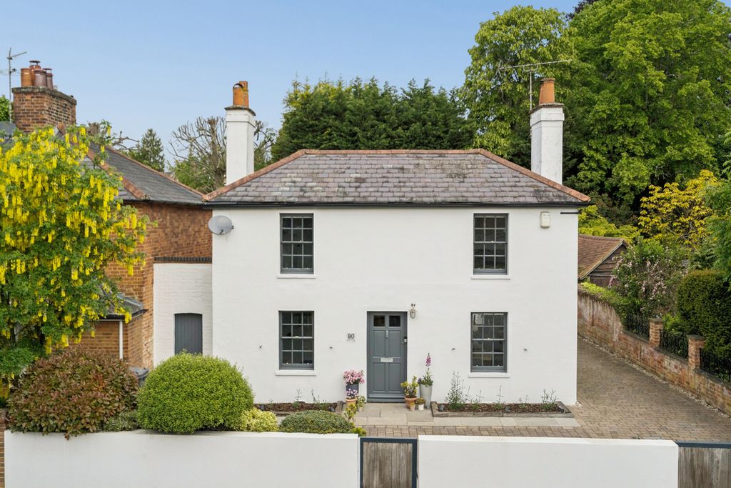 Property photo 1 of 18