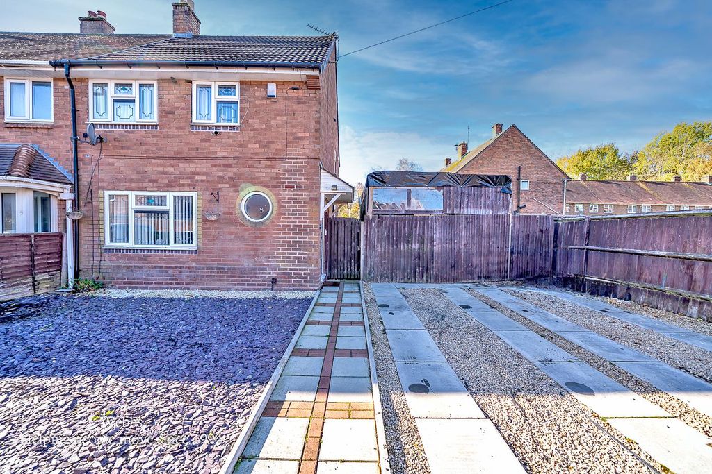 Property photo 1 of 17 Webbs-25.Jpg