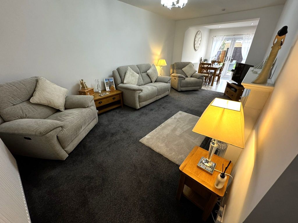 Property photo 3 of 21