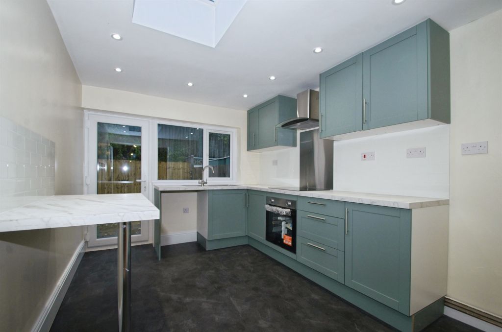 Property photo 2 of 17