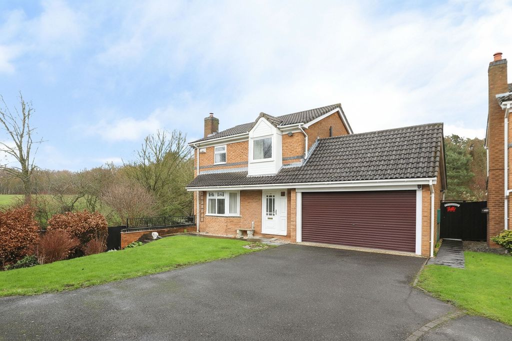 Property photo 1 of 26