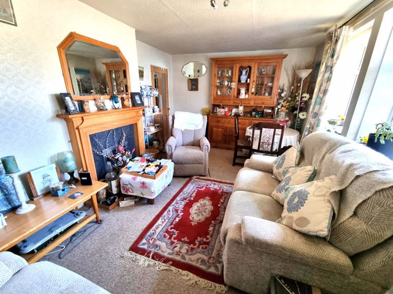 Property photo 2 of 15 Photo 6