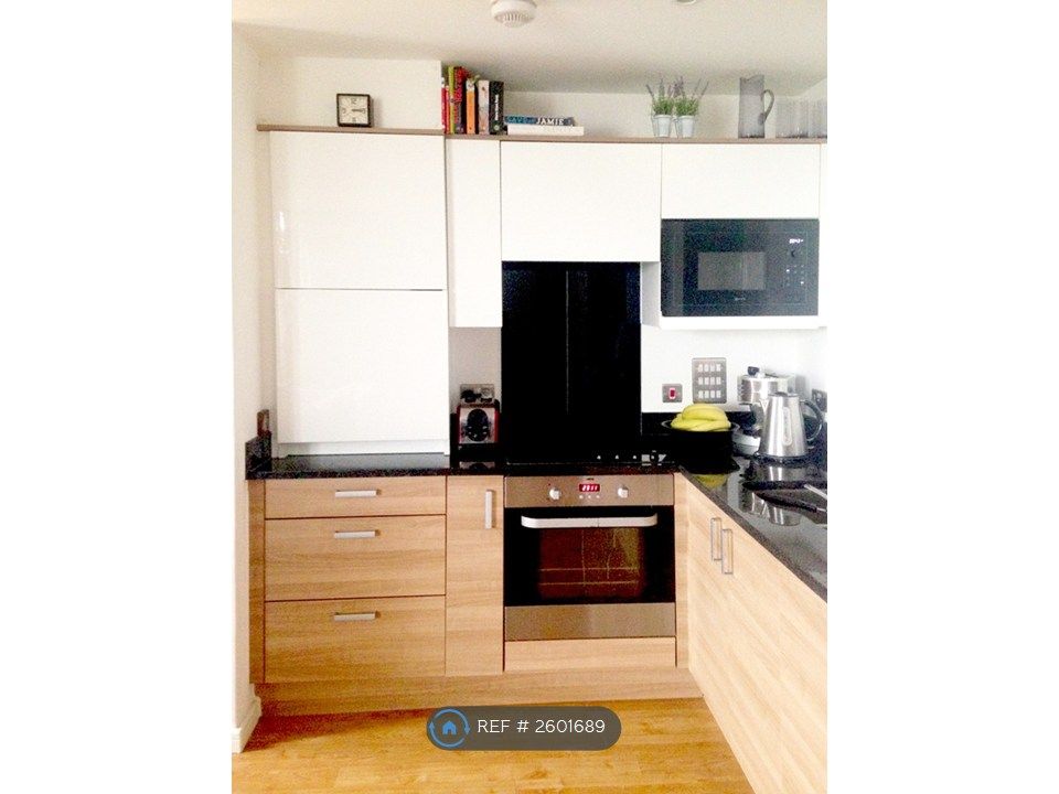 Property photo 3 of 11