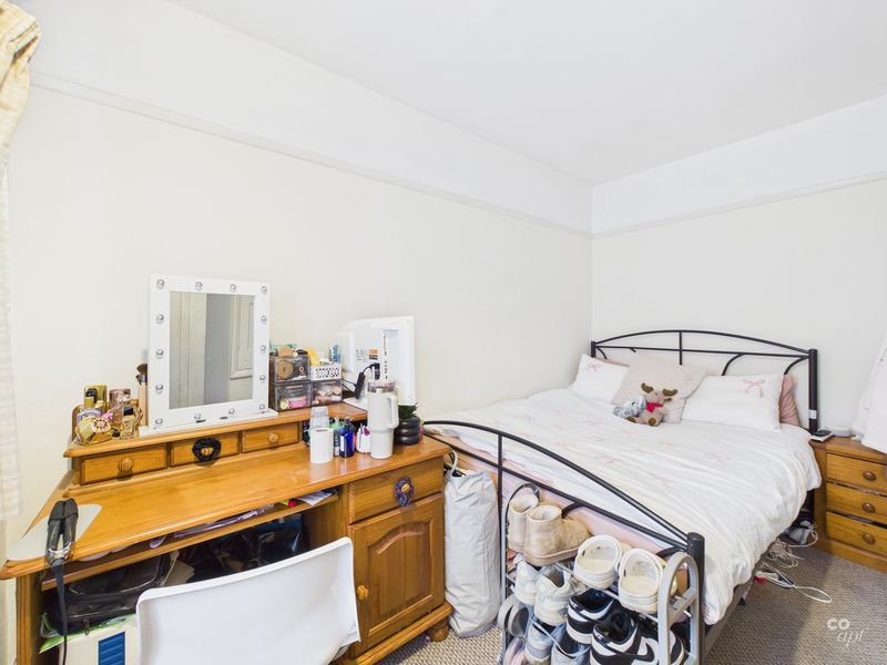 Property photo 2 of 15 Photo 20