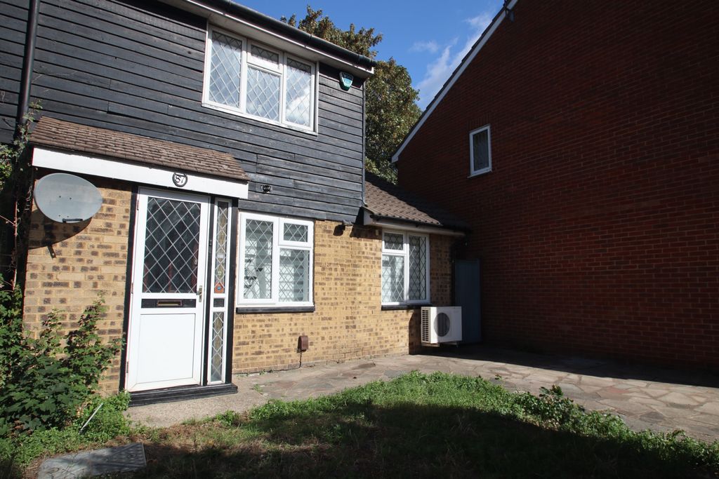 Property photo 2 of 11 Photo 6