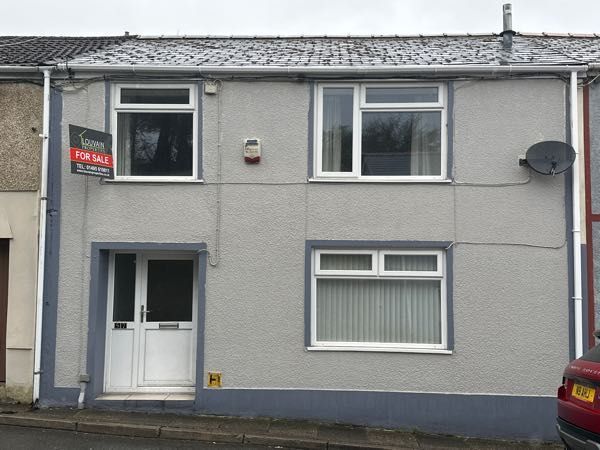 Property photo 1 of 10