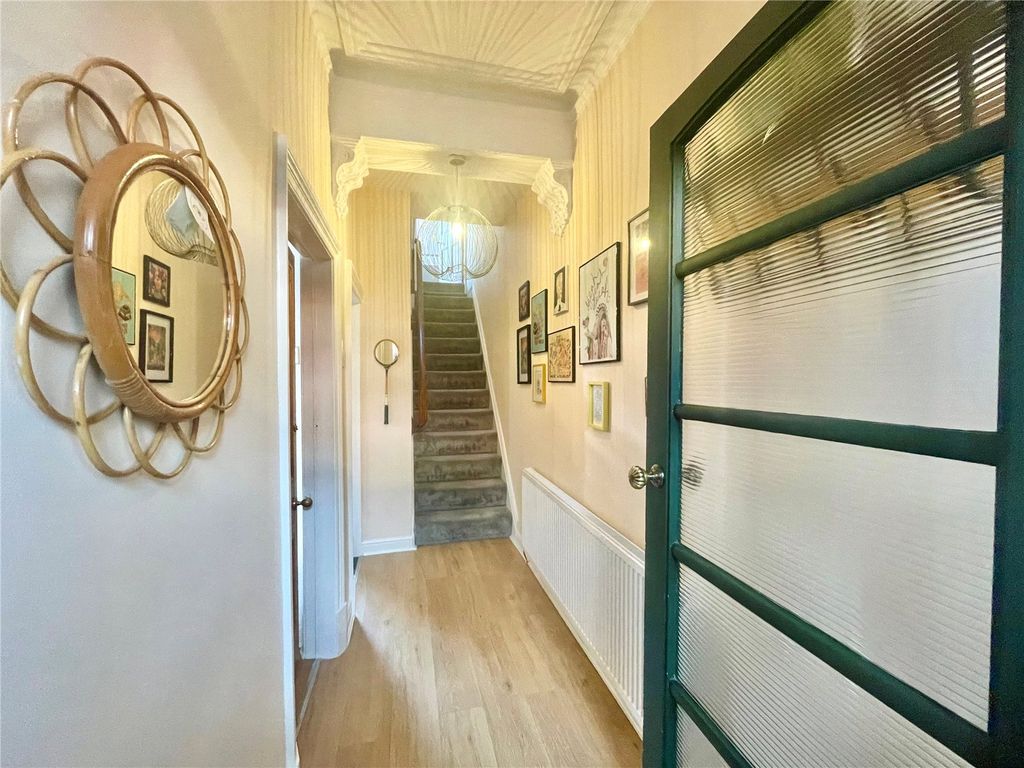 Property photo 3 of 17 Hallway