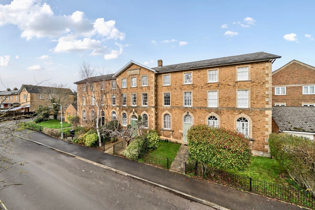 Property photo 1 of 27 Main