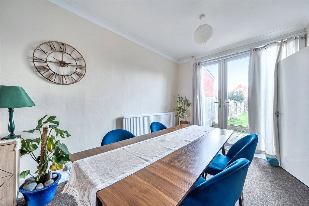 Property photo 3 of 10 Picture No. 10