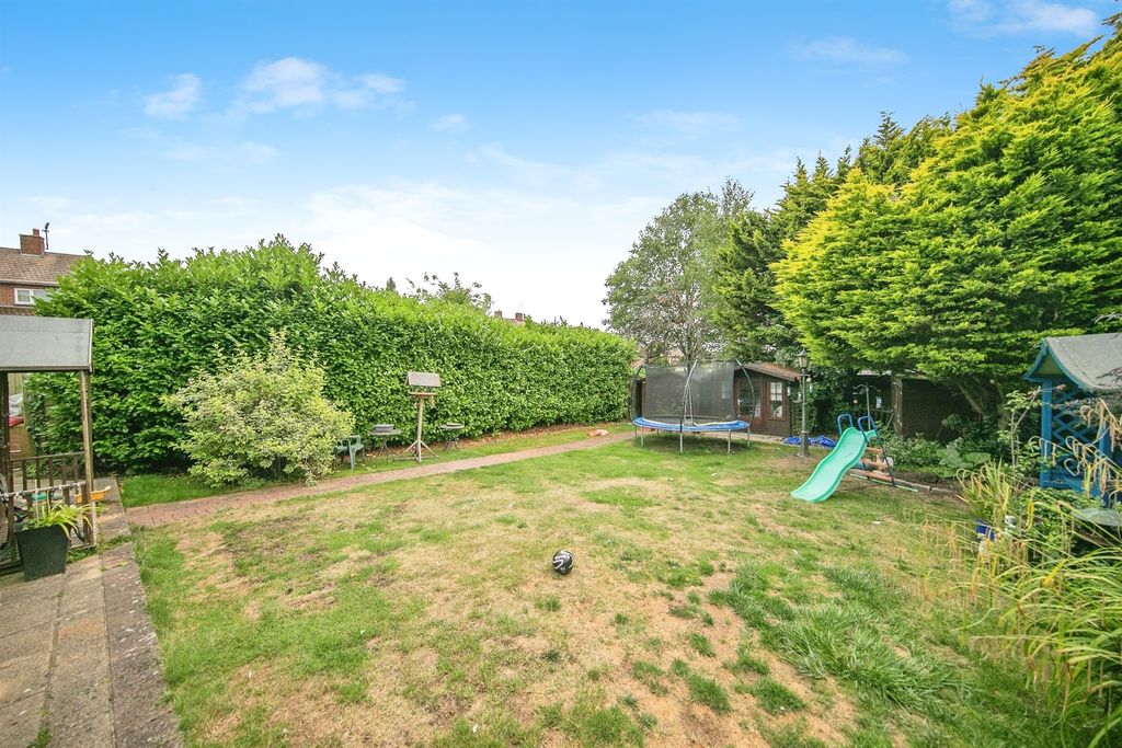 Property photo 2 of 15