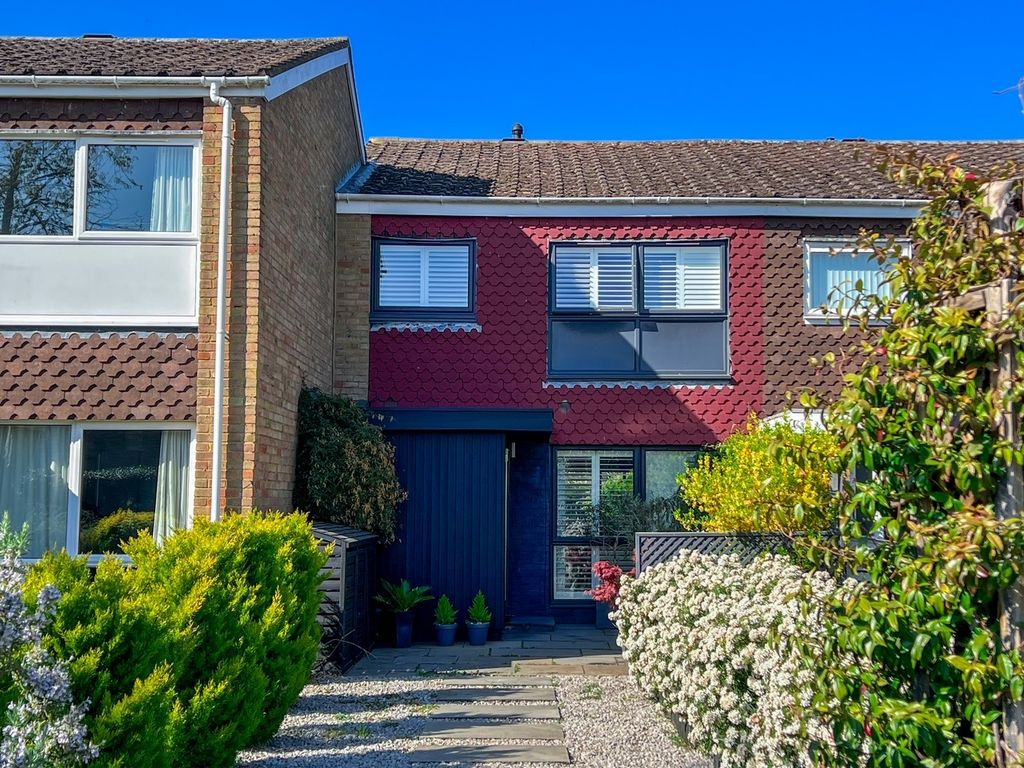 Property photo 1 of 27