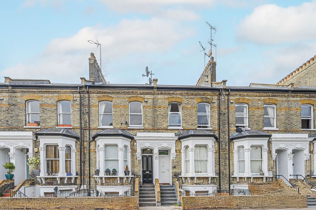 Property photo 1 of 10