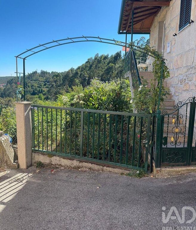 Property photo 2 of 28