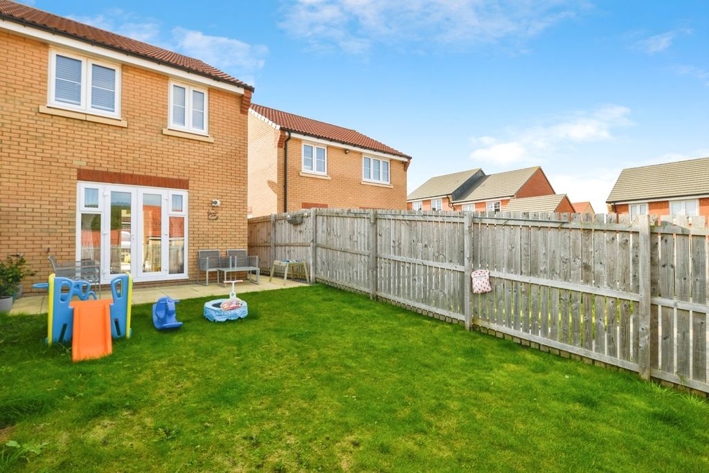 Additional image 14 of 3 bed semi-detached house for saleBrambling Drive, Guisborough, North Yorkshire TS14