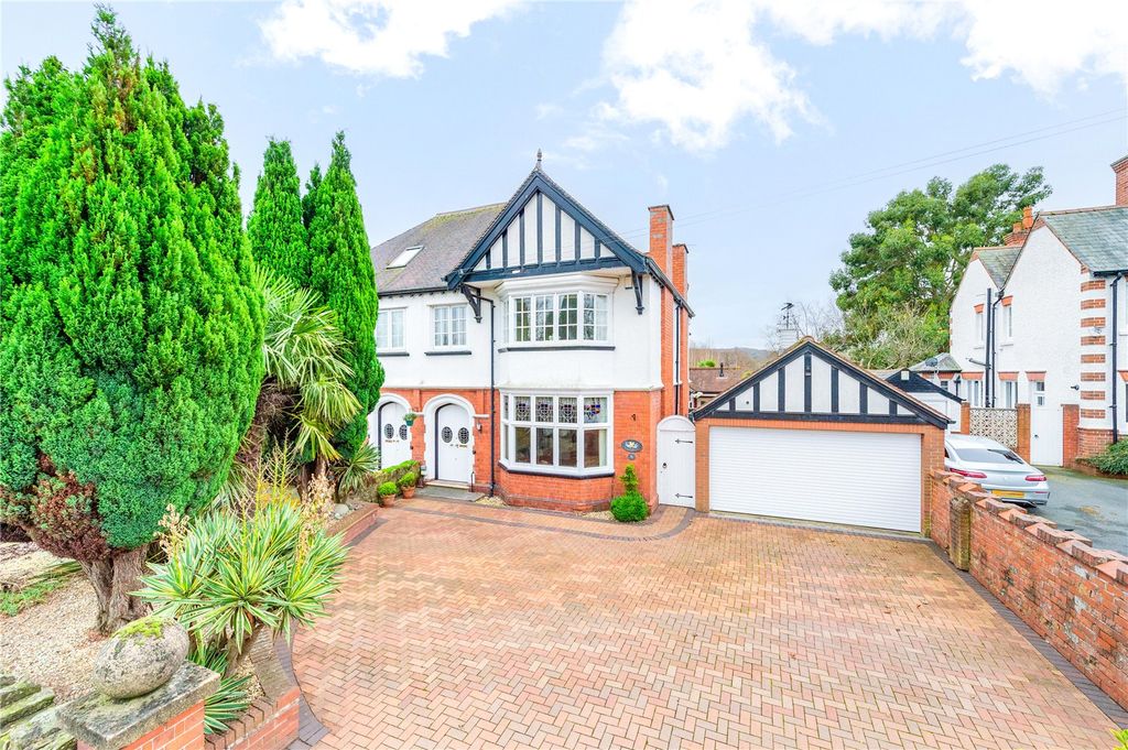 Property photo 1 of 73 Picture No. 57