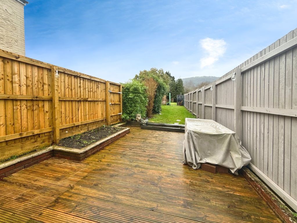 Property photo 2 of 24