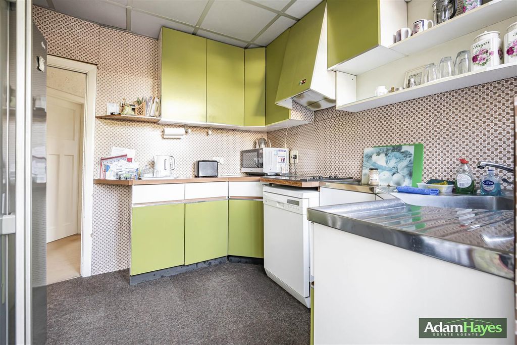 Property photo 3 of 17 20_94207_Watermarked.Jpg