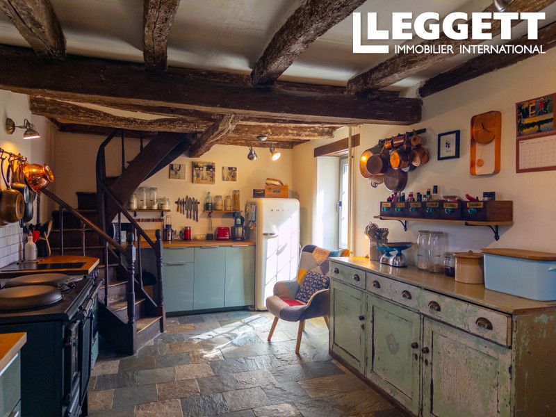 Property photo 3 of 10