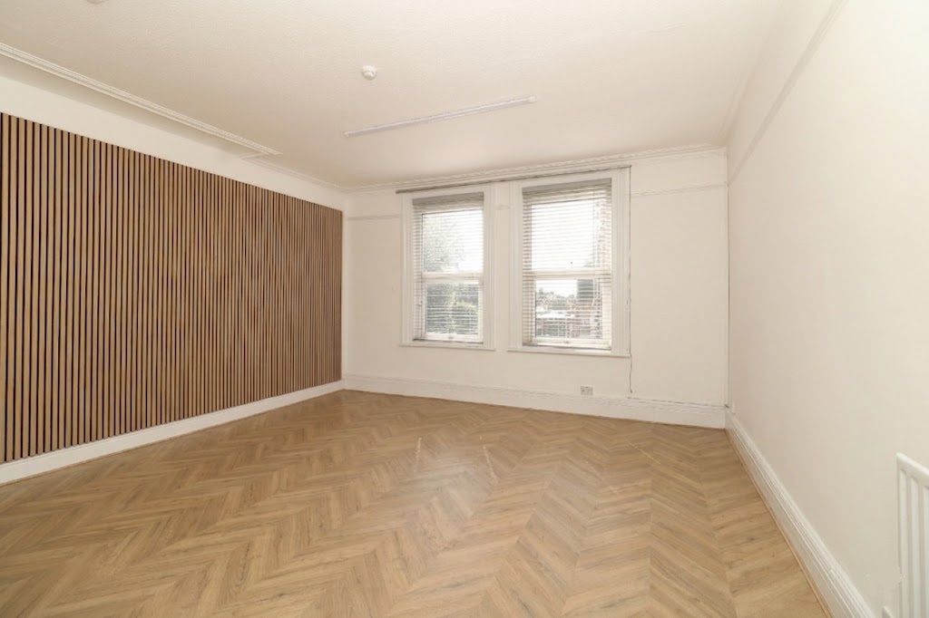 Property photo 2 of 4