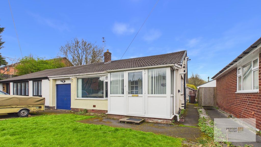 Property photo 2 of 15 Front (Exterior)