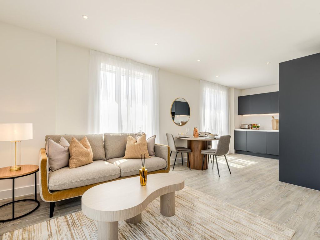 Property photo 1 of 8 Forest View, Apartment F1.19