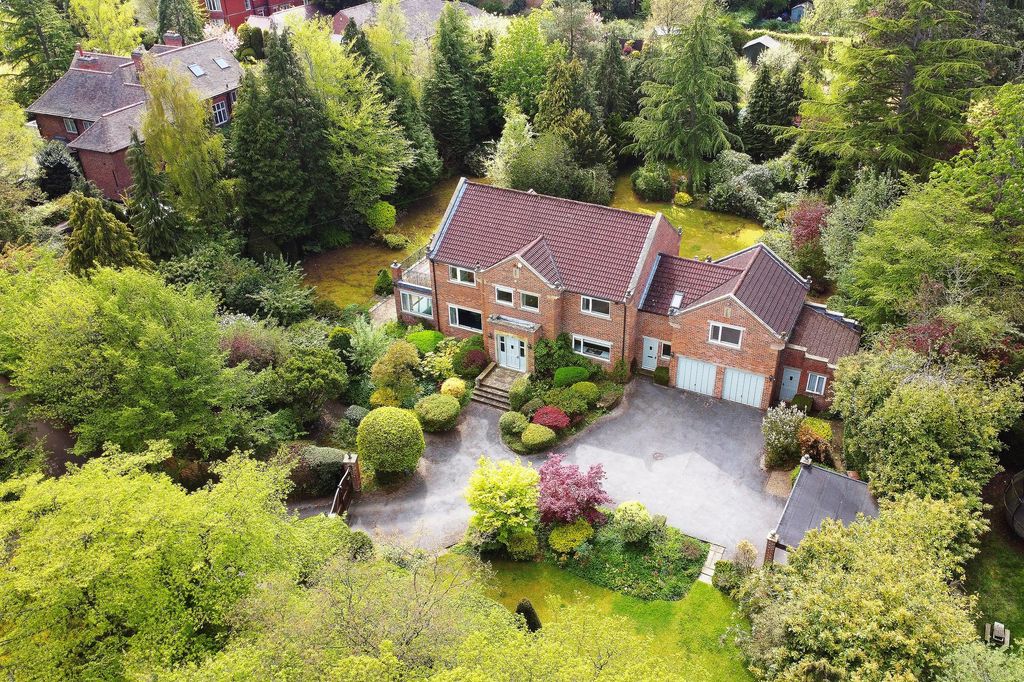 Additional image 16 of 5 bed detached house for sale31 Fulwith Mill Lane, Harrogate HG2