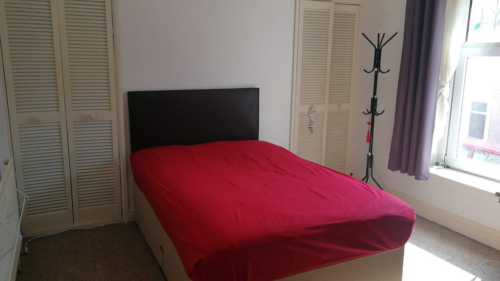 Property photo 2 of 2