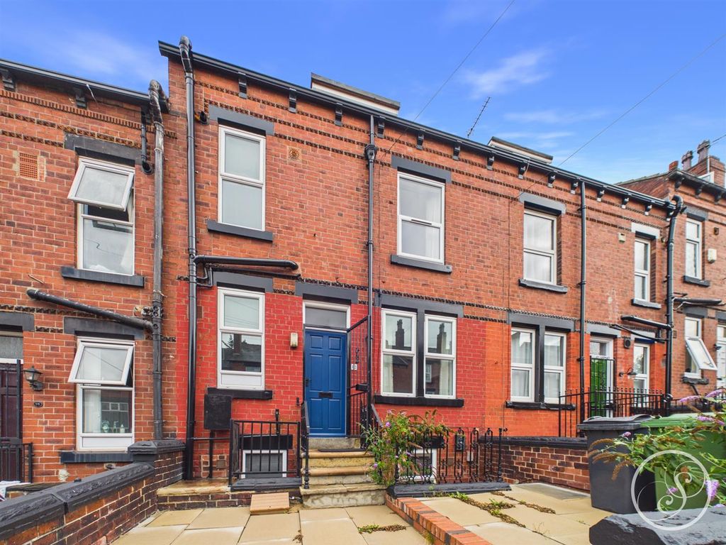 Property photo 1 of 11 Cam02071G0-Pr1014-Still014.Jpg