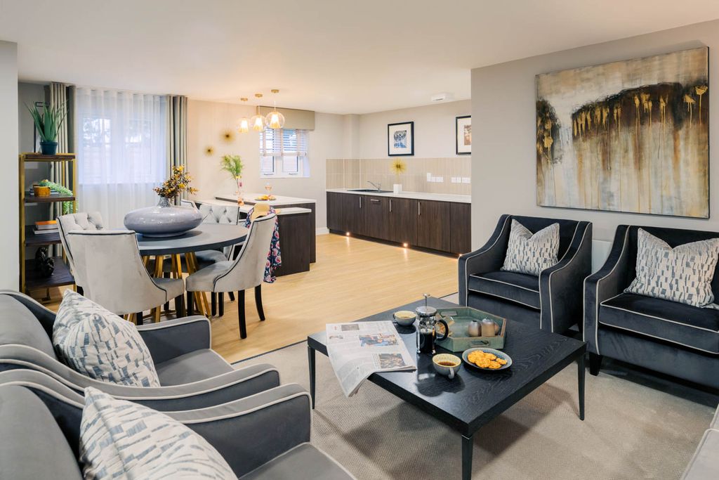 Property photo 2 of 6 Communal Lounge