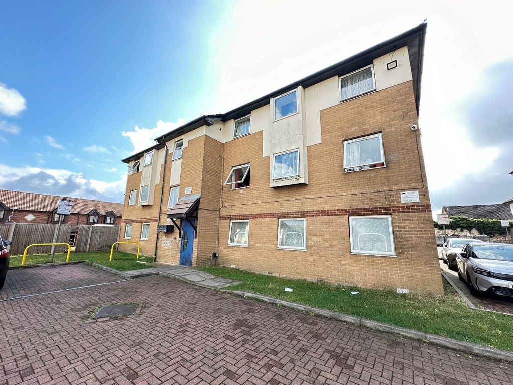 Property photo 1 of 7 3577630
