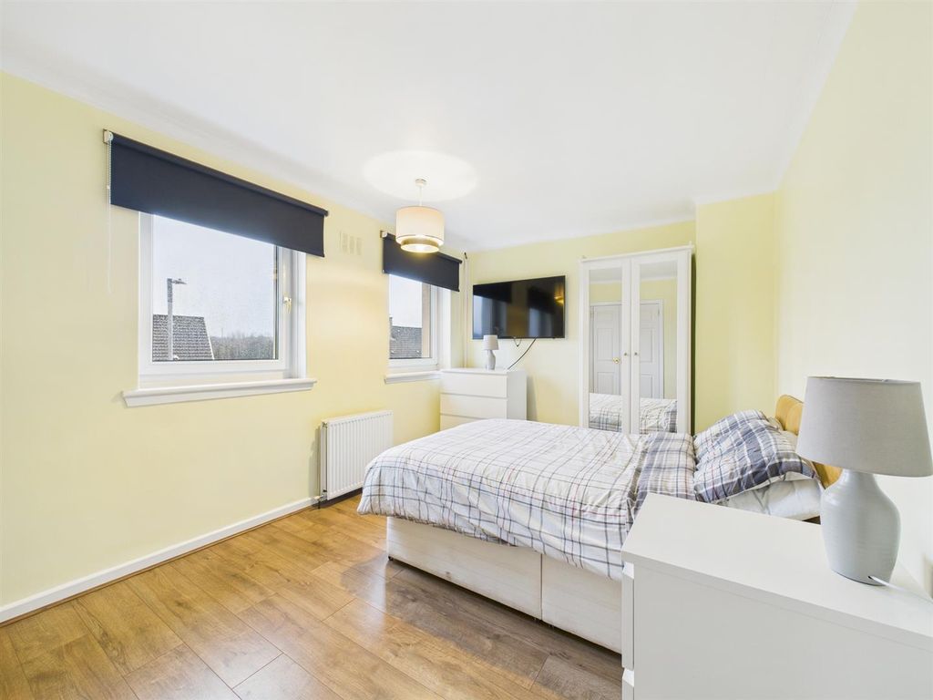 Property photo 3 of 22 Cam03782G0-Pr0250-Still022_Alt.Jpg