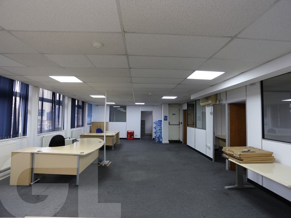 Property photo 3 of 7