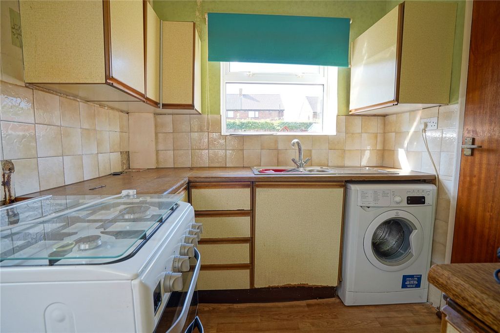 Property photo 3 of 12 Picture No. 08