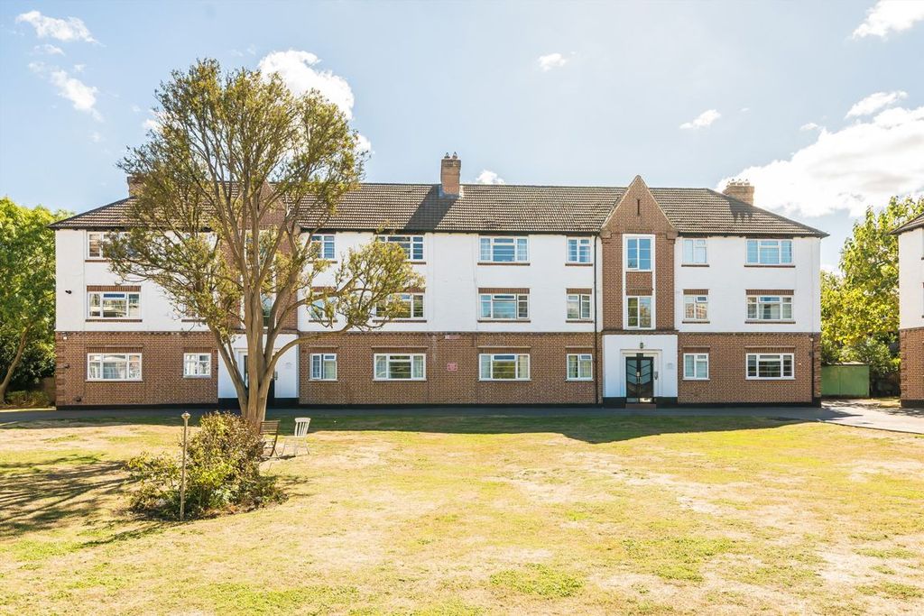 Property photo 1 of 6