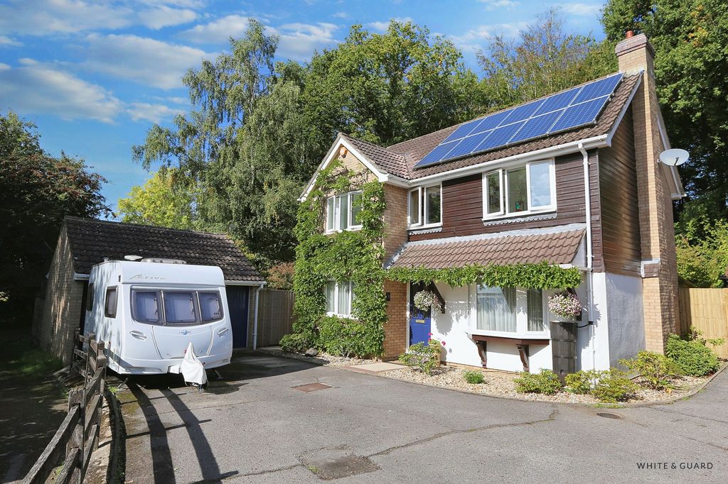 Property photo 1 of 20