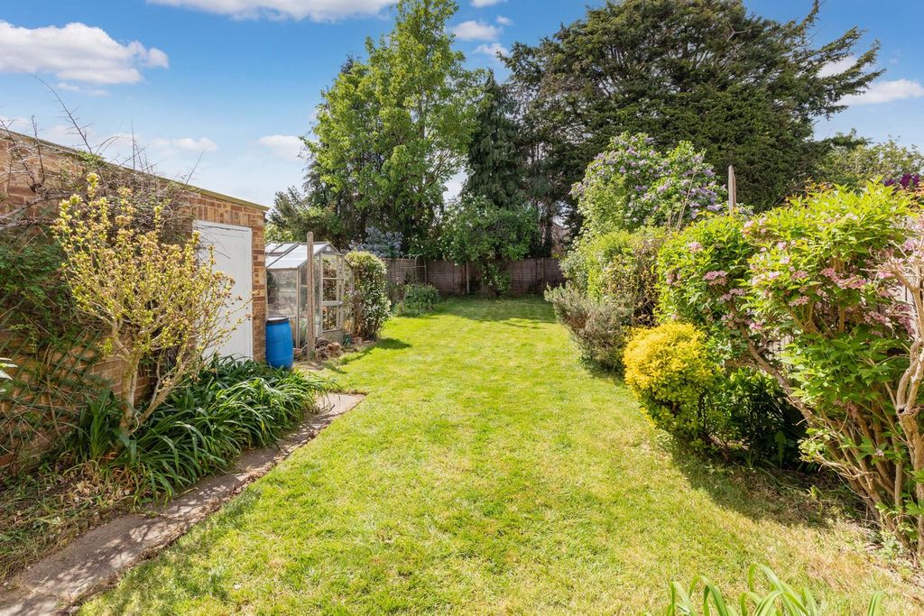 Property photo 2 of 14