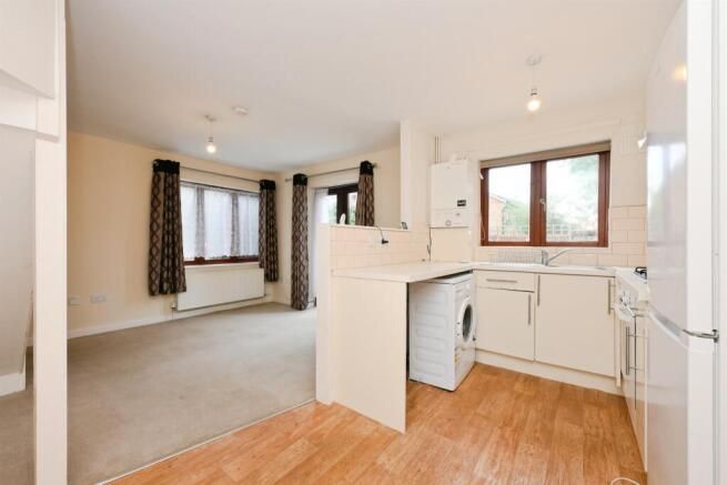 Property photo 1 of 12 Bedroom 1