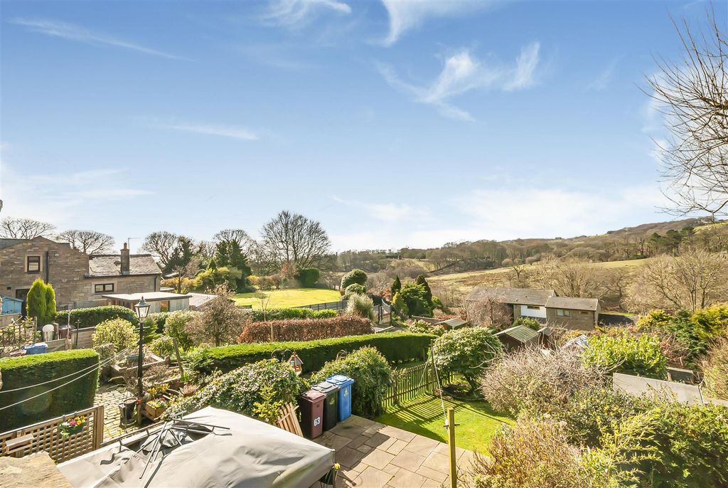 Property photo 2 of 19 Countryside Views