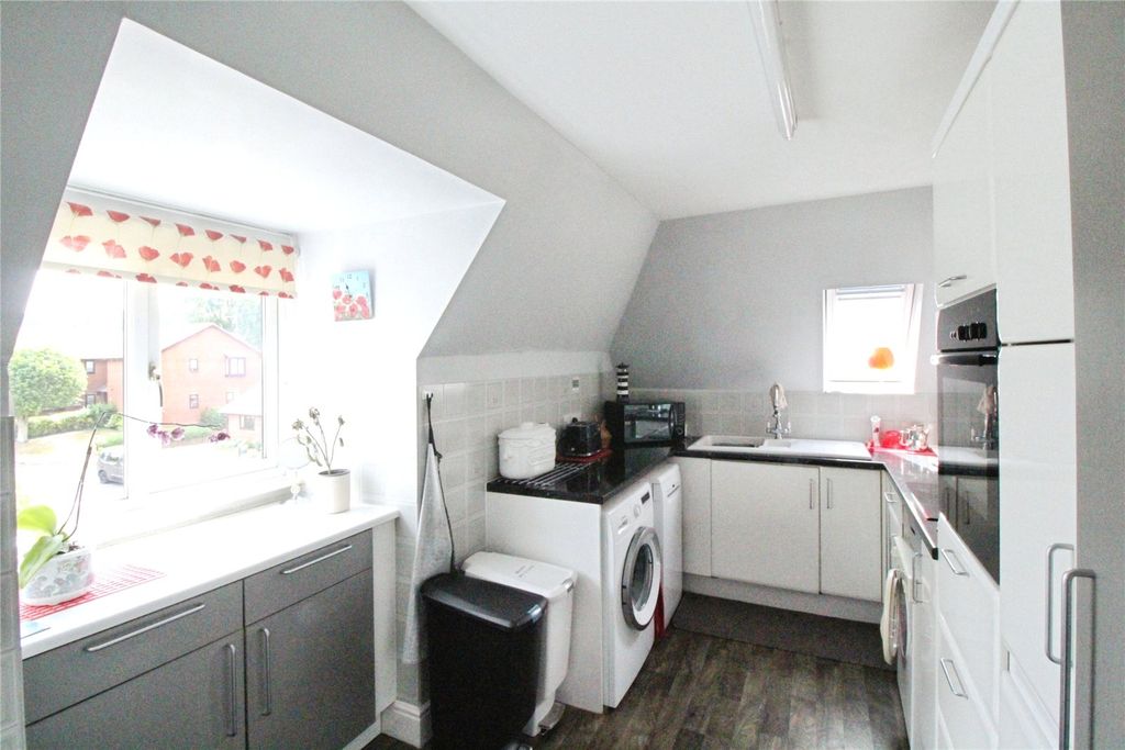Property photo 3 of 15 Picture No. 06