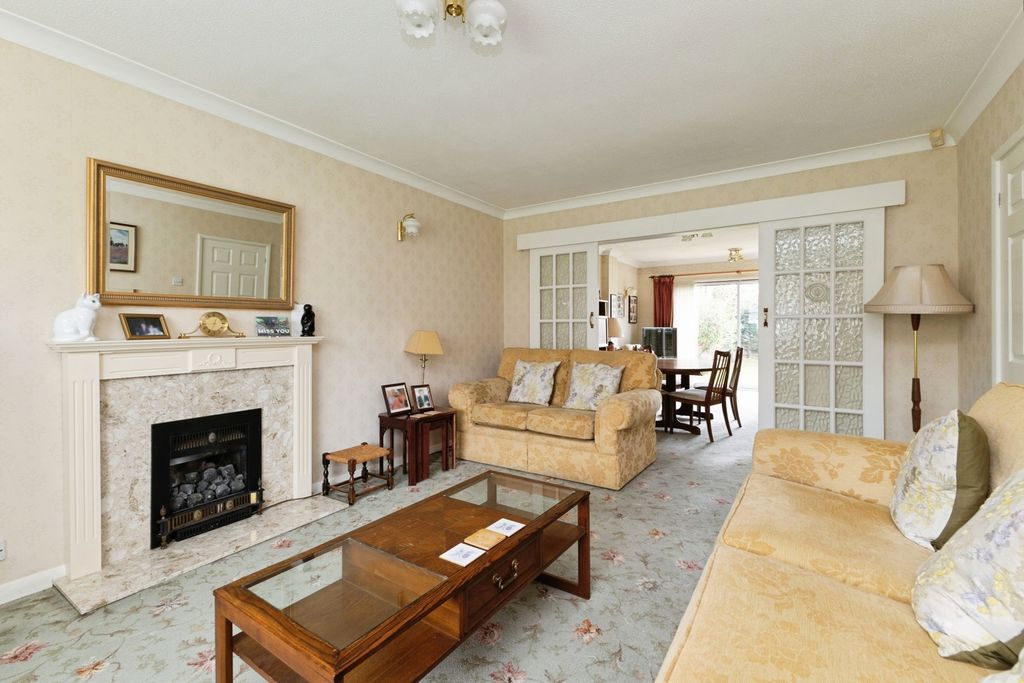 Property photo 2 of 20 Pbox-Img.Jpg