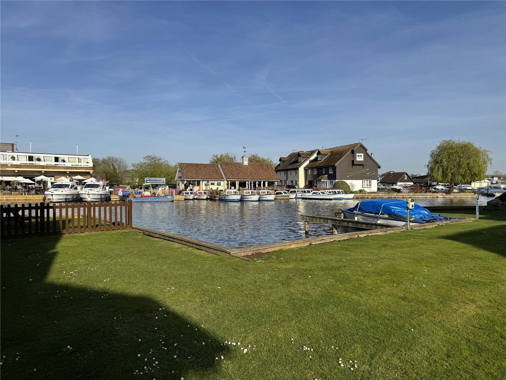 Property photo 2 of 14 Picture No. 19