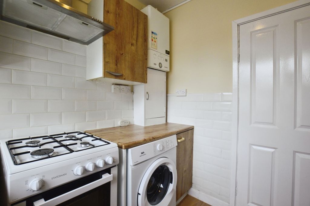 Property photo 2 of 5 Pbox-Img.Jpg